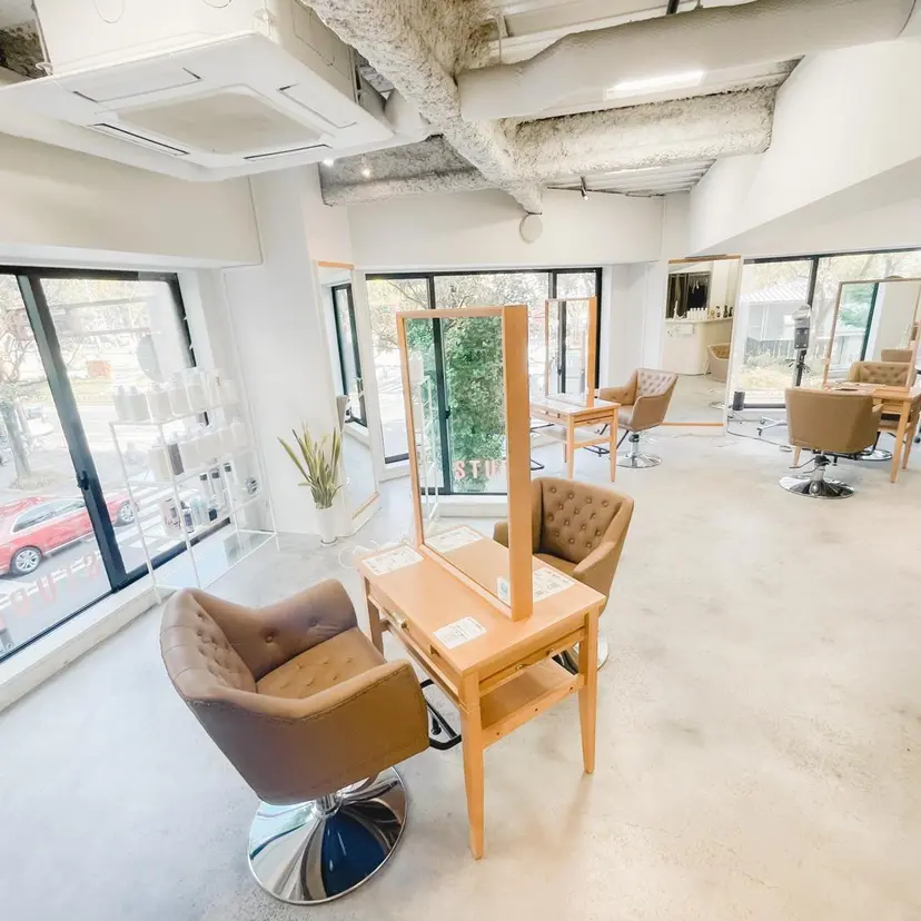 スタジオフツーロ バイビーヘアーの掲載