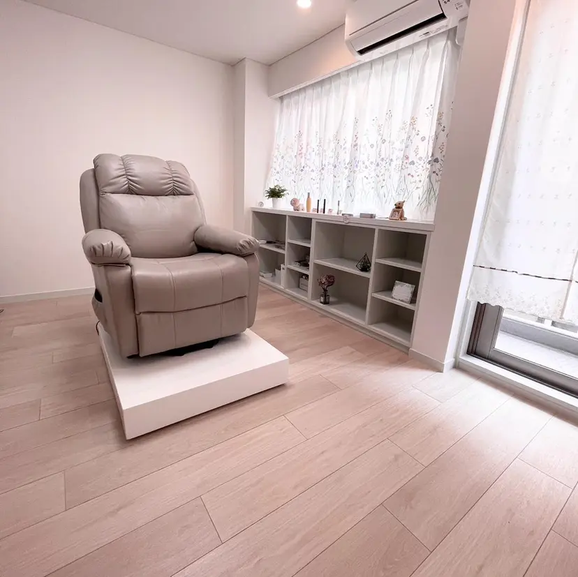 当日◎中目黒 まつげまゆげサロンの掲載