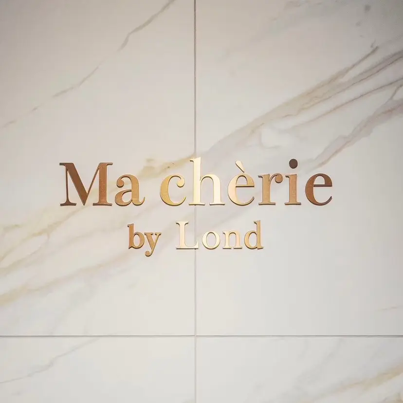 ハイトーン/ ミルクティーAikaの掲載