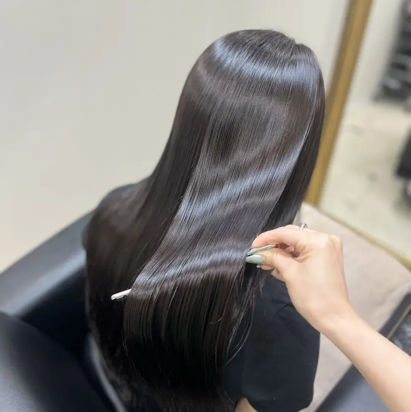 坂平玲佳🦋 ヘア/アイリストの掲載