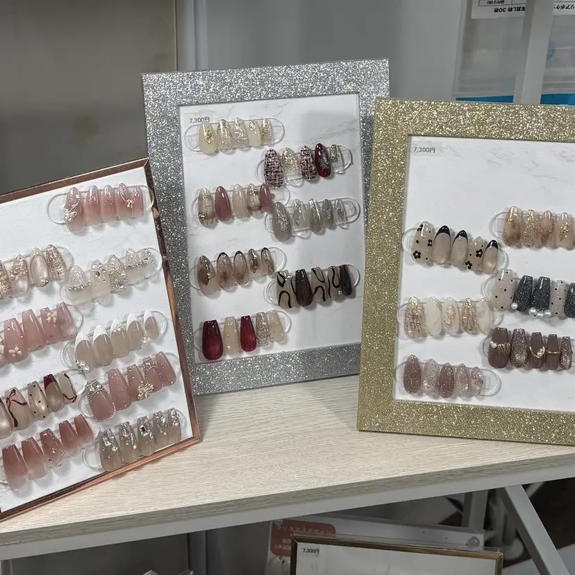 Ajourenail 【mako】の掲載