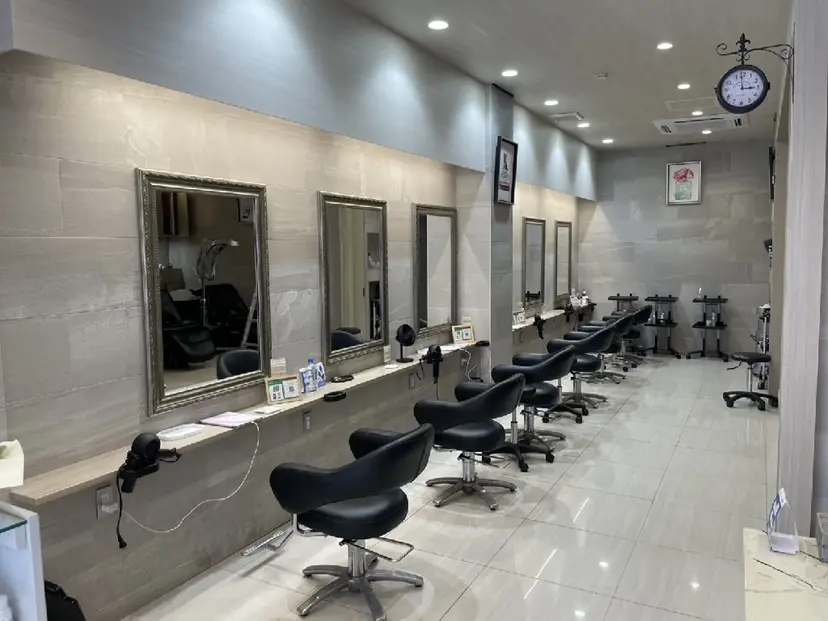 富岡輝/横浜天王町 ブリーチの掲載