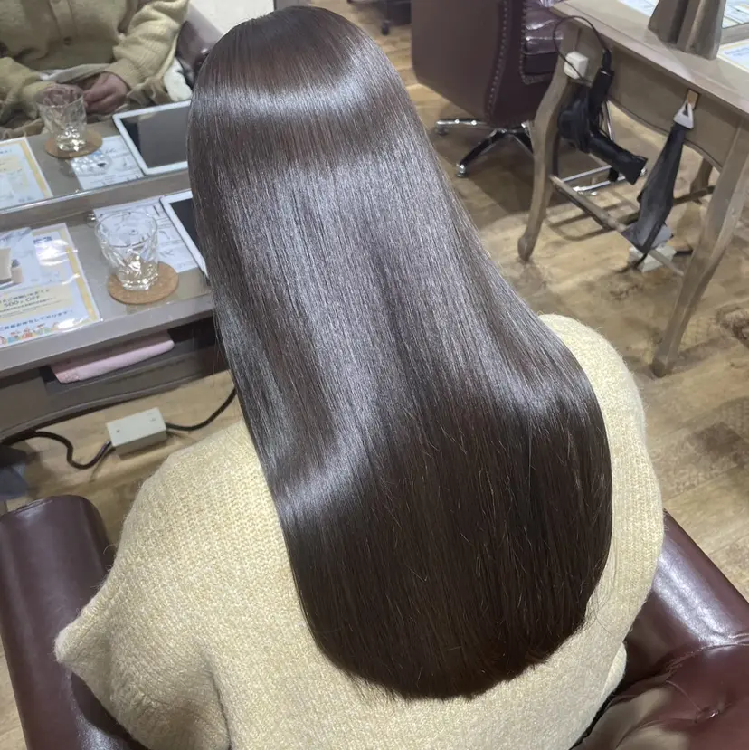 髪質改善&白髪ぼかし スタイリスト近藤宏樹の掲載