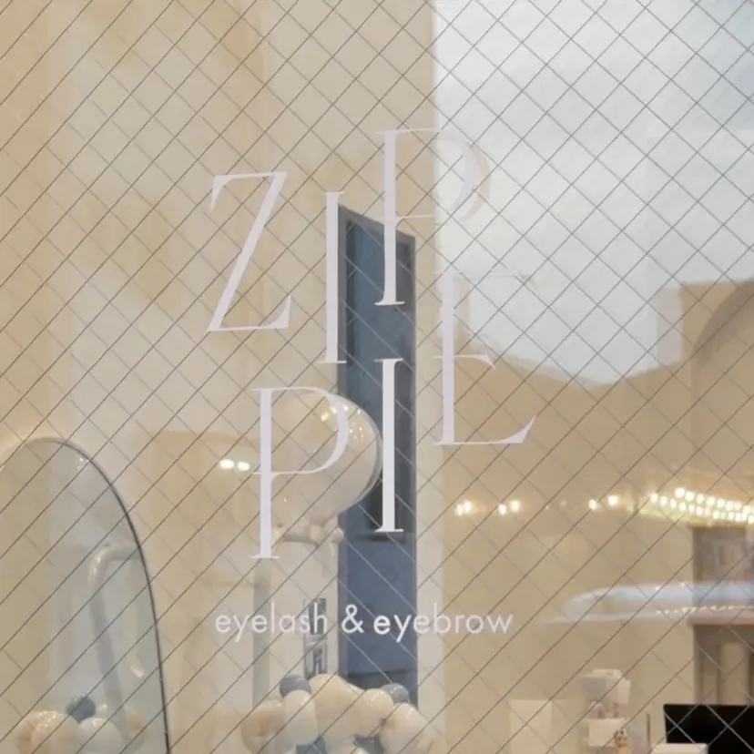 ZIPPIELASH ayakaの掲載