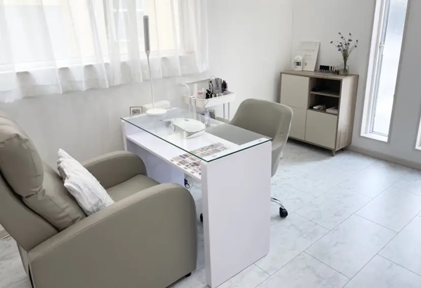 nailsalon room.の掲載