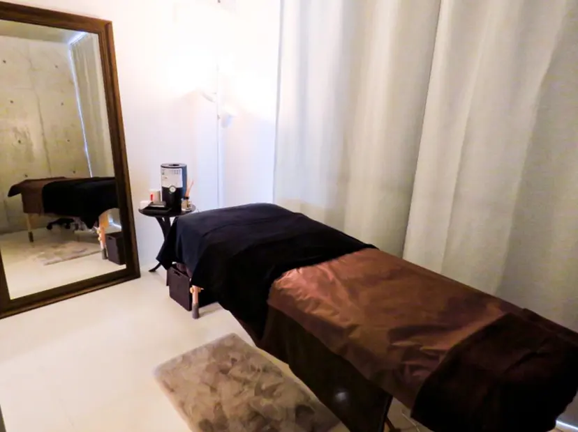 目元ケアサロン THREEの掲載