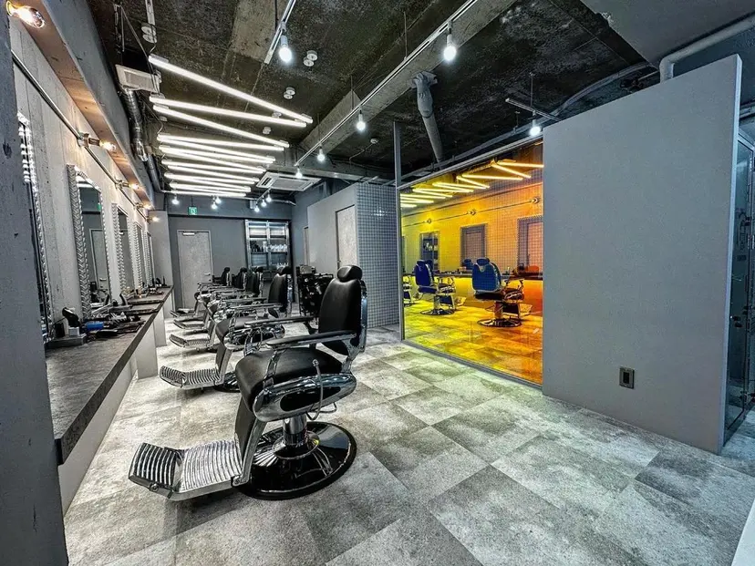 メンズ特化サロン💈 朝久 岳志の掲載