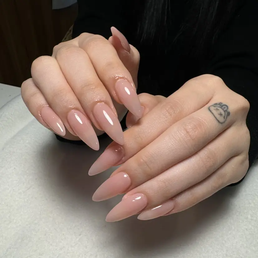 ＿i nails'の掲載