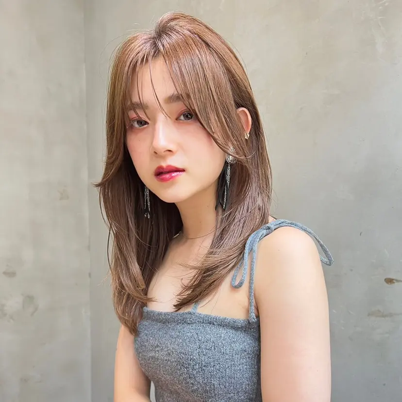 透明感/オリーブ/ グレージュ/YUKAの掲載