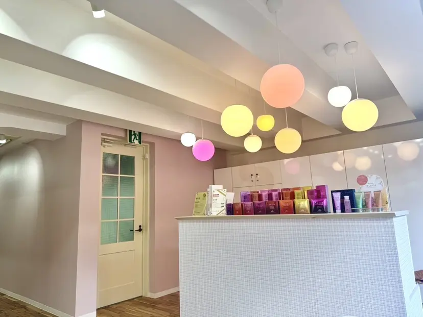 透明感カラー/牧内 楓/インナーカラーの掲載