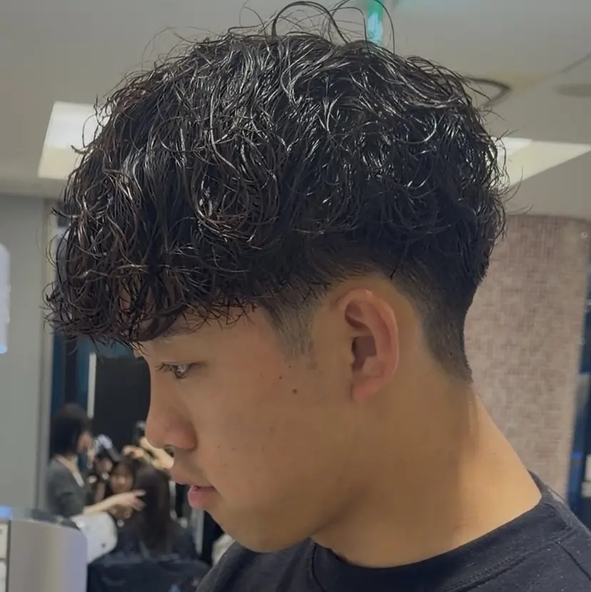 🎸🎶men's パーマ🎶🎸Renの掲載