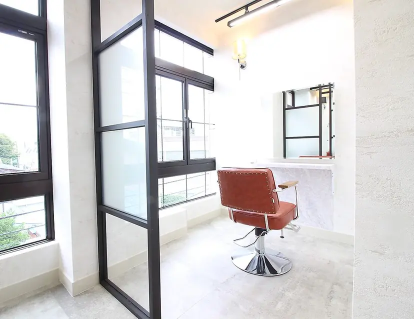 艶カラー吉祥寺🌸 KAZUEの掲載