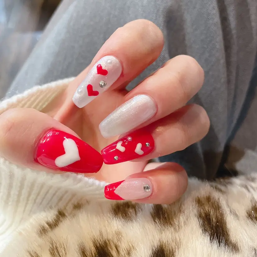 酒井 由奈の掲載