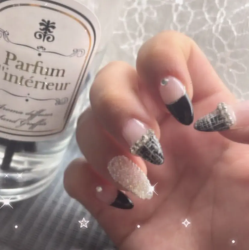 AEVEA nailの掲載
