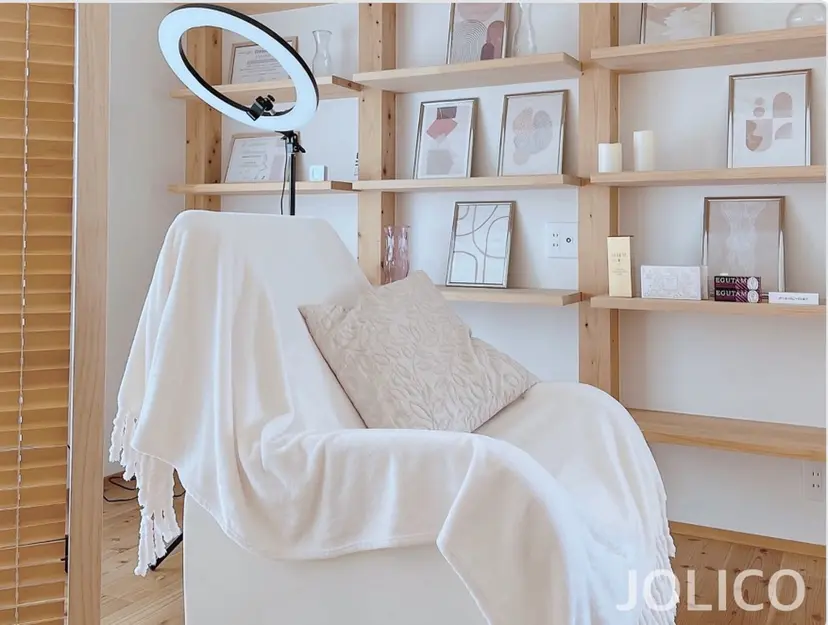 TiaLash. HINAの掲載