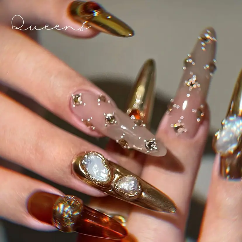 Queen‘s なんの掲載