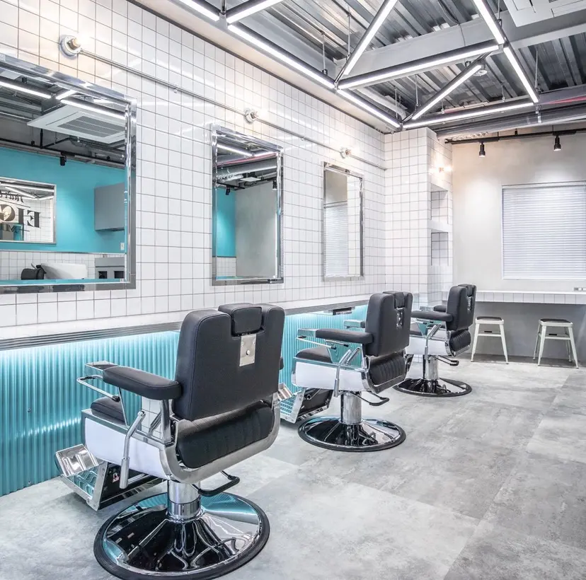 👑駅近メンズサロン パーマ特化北千住👑の掲載