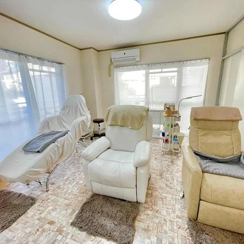 小野 菜穂子の掲載