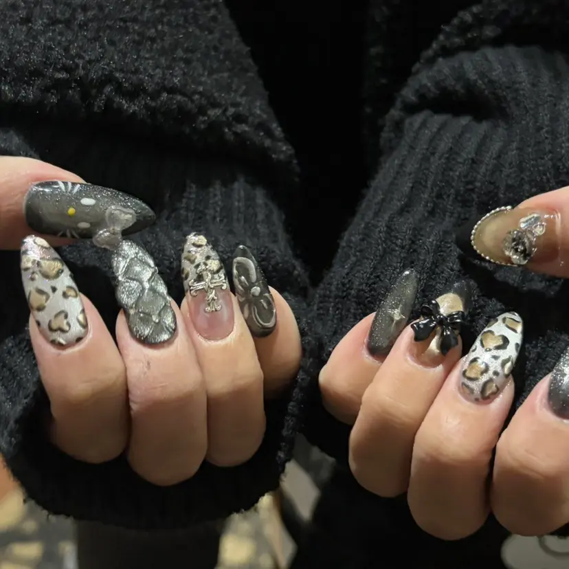 Nobody_ AikAの掲載