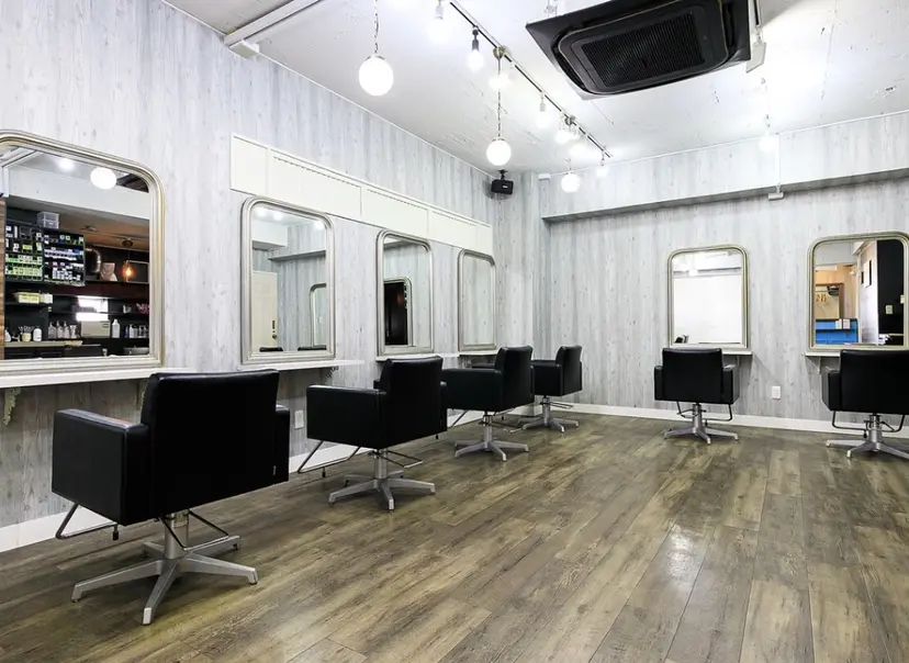 NATSUKI ナツキの掲載