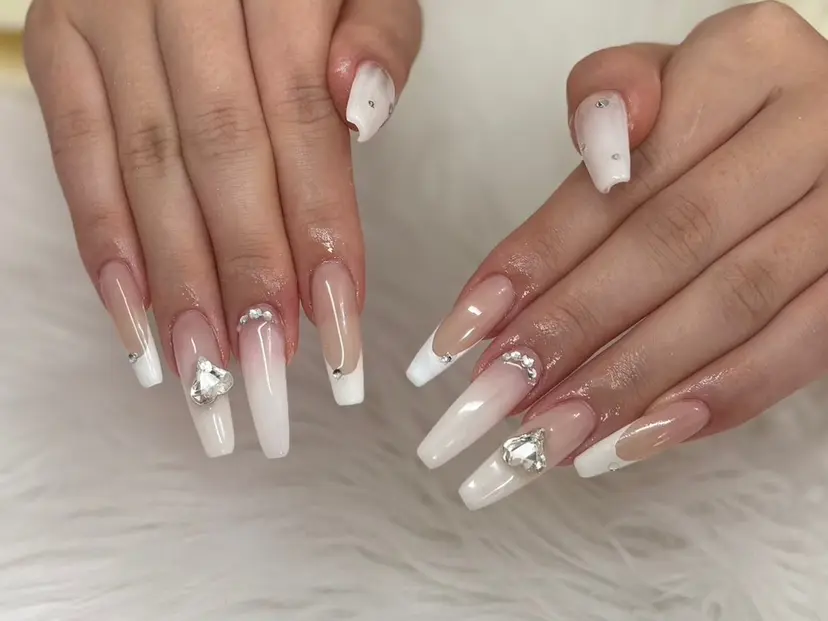 ネイルサロン ANELAの掲載