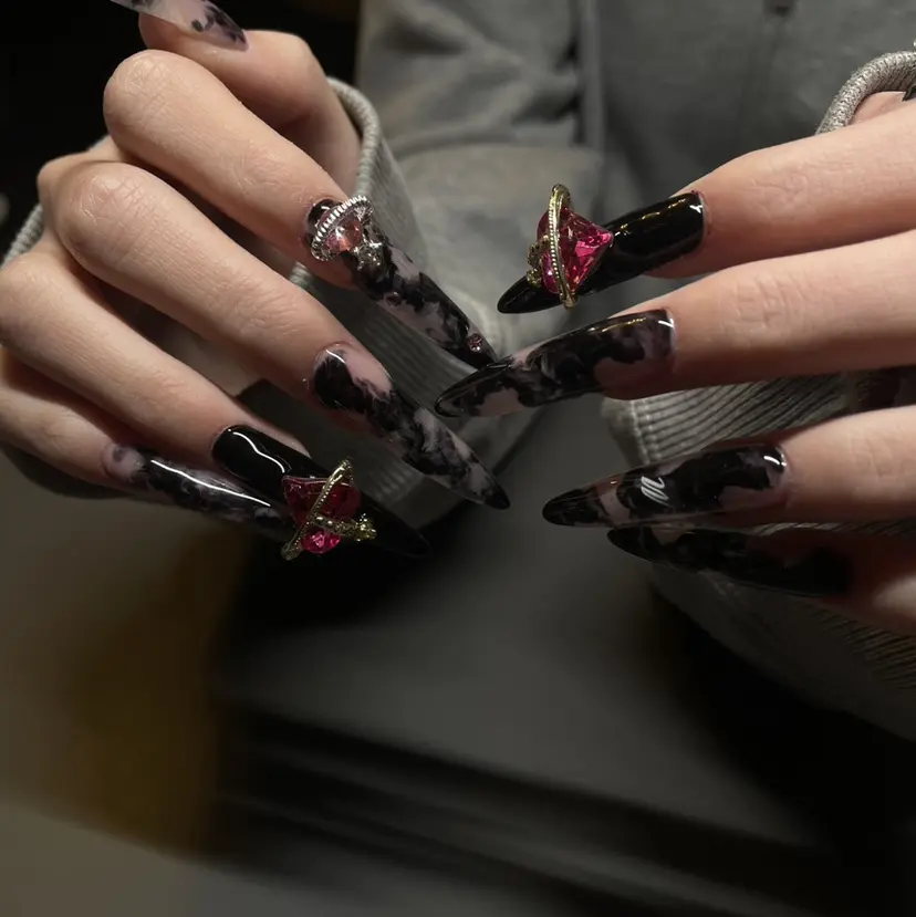 ウィッチハウス SAAYAの掲載