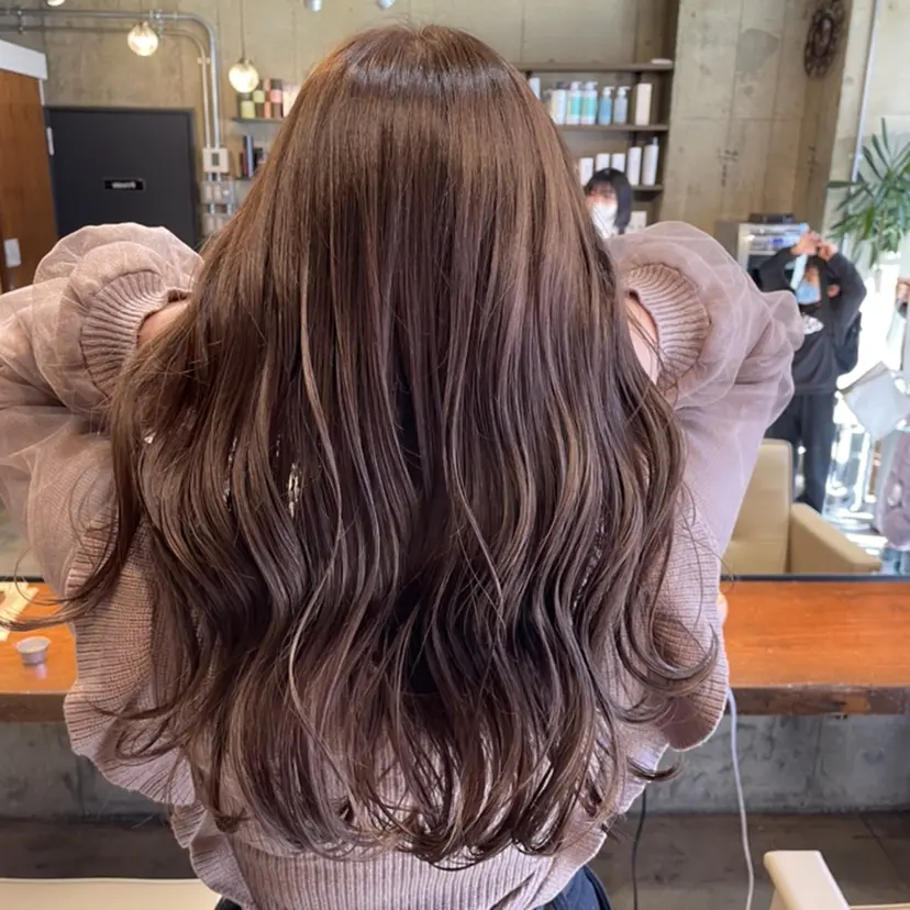 柔らかい縮毛矯正 ＋艶感山根の掲載