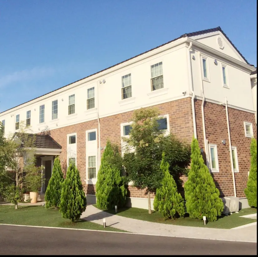 毛穴ツヤ肌専門    Lipulaの掲載