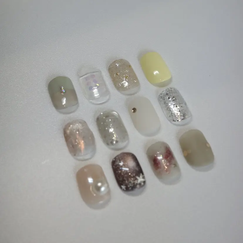 Enomoto Akoの掲載