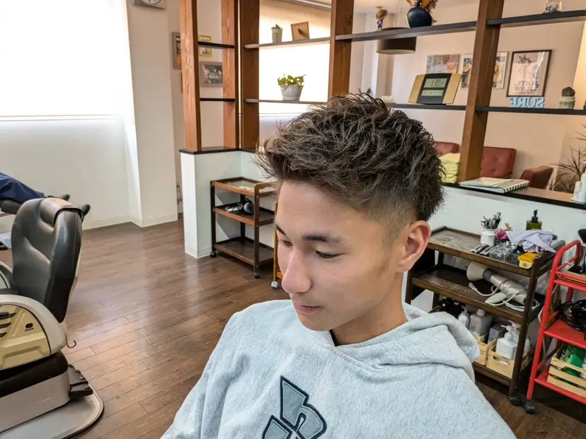 坂下健 メンズサロンの掲載