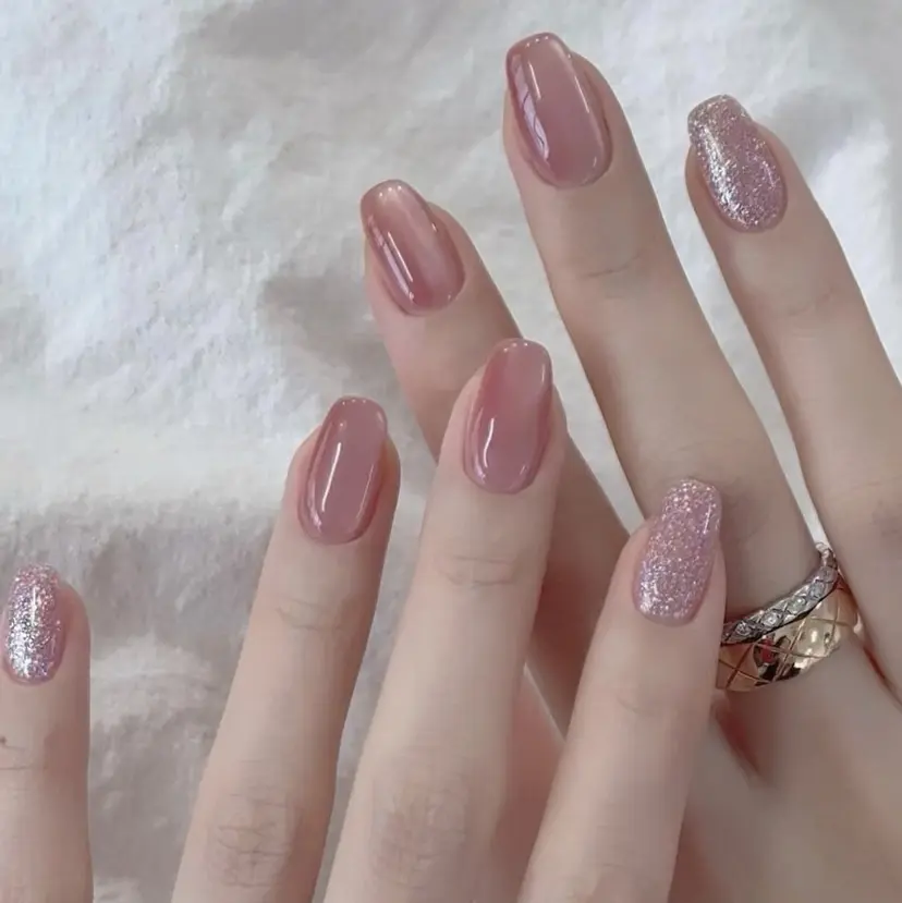マエダ アミ Best Nailの掲載