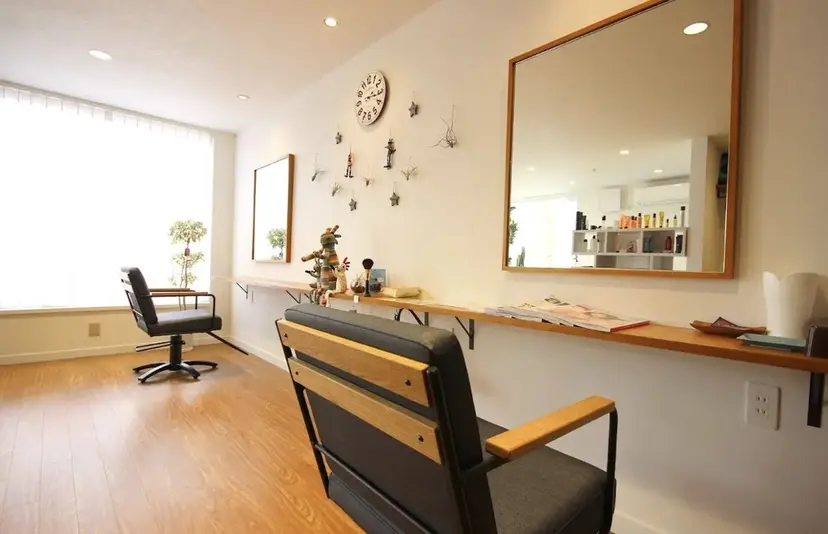 ハイトーン/デザイン カラー/新潟/りなの掲載