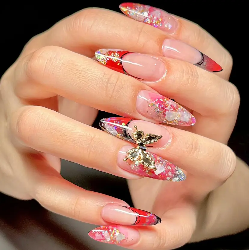 井手 優妃の掲載