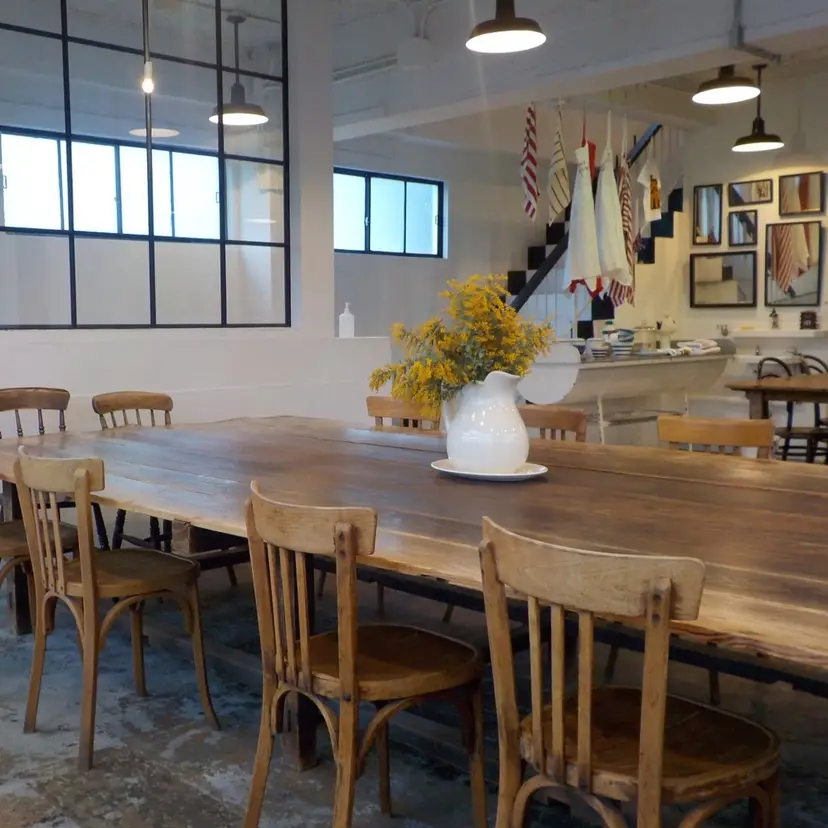 Emi🎧/束感 パーマ/パリジェンヌの掲載