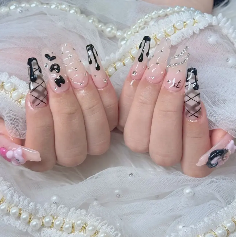 Nail lieNの掲載