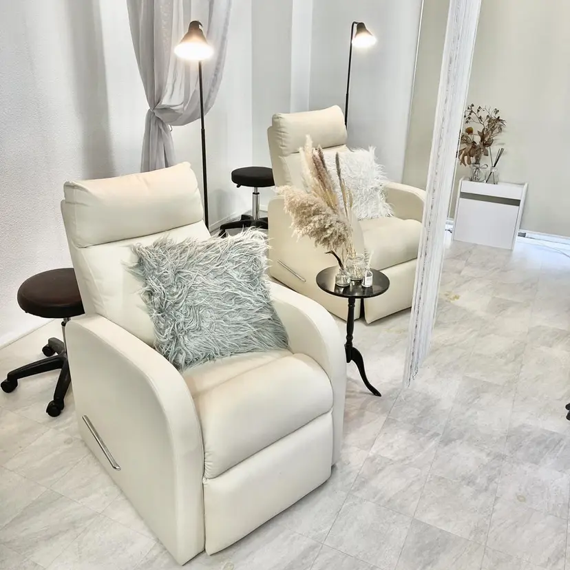 アイブロウサロン ＆α表参道店の掲載