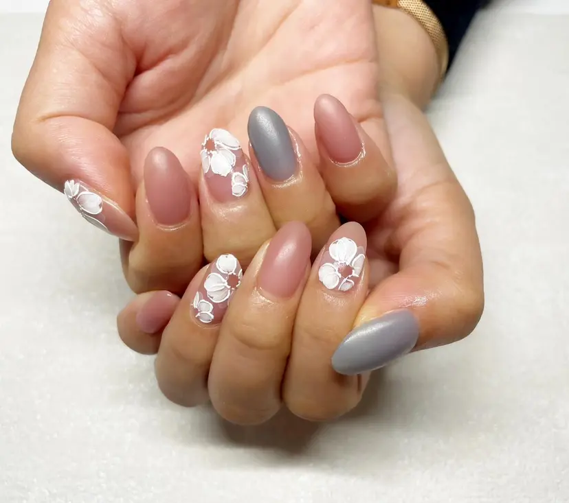 Flowers Tomomiの掲載