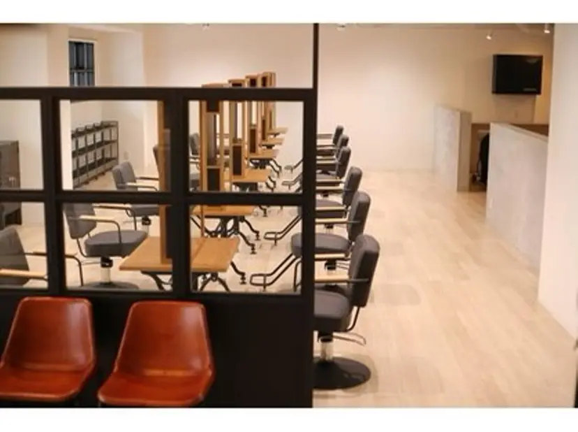 ケアブリーチ、パーマ 田中千隼の掲載