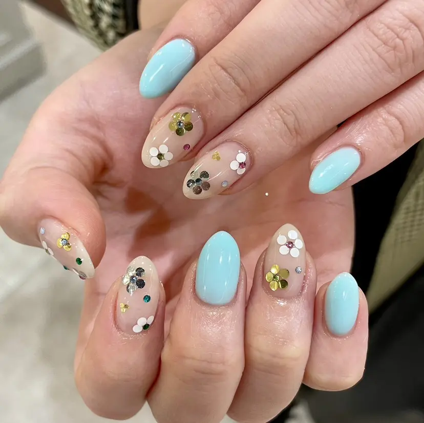 N°nail 💅MIIRUの掲載