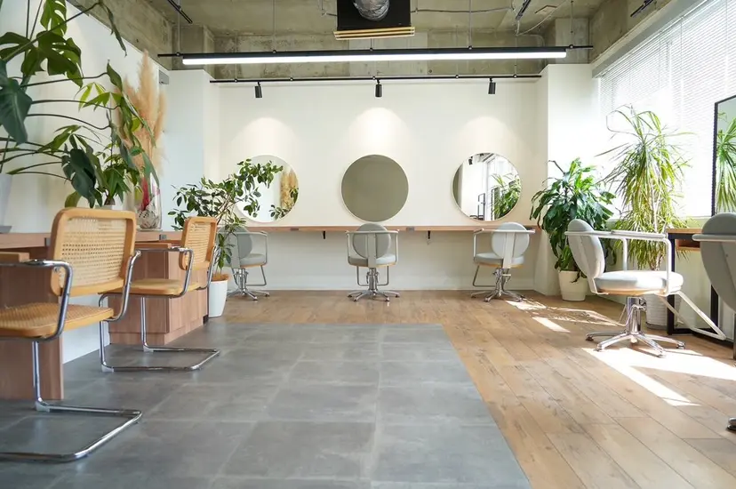 rena 🕯colorの掲載