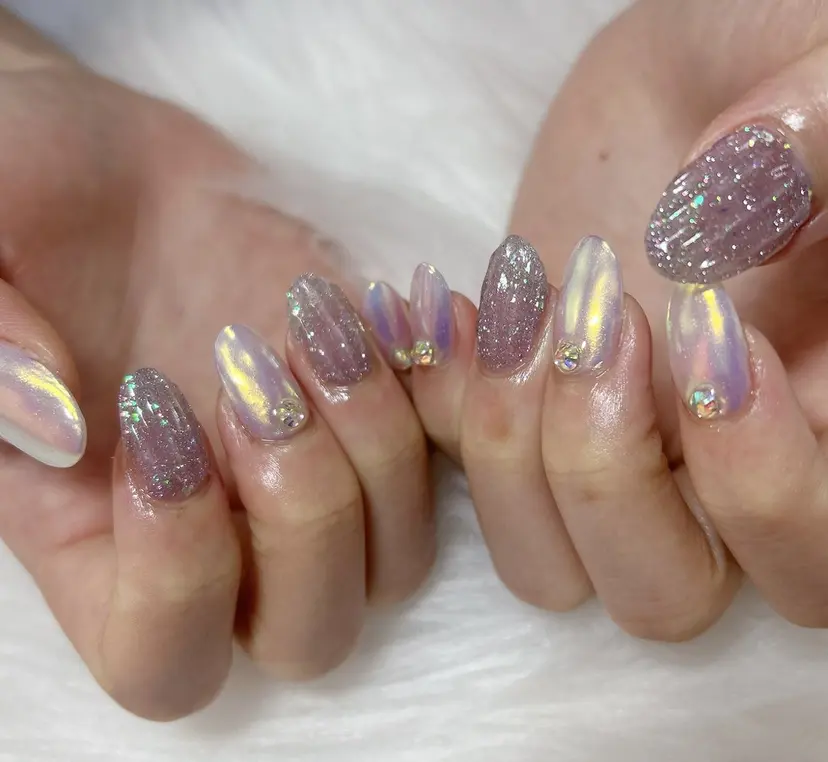 Moon's🌙💅 Shioriの掲載