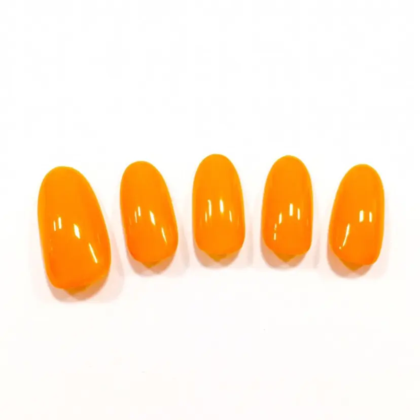 Plus nail 池袋西口の掲載