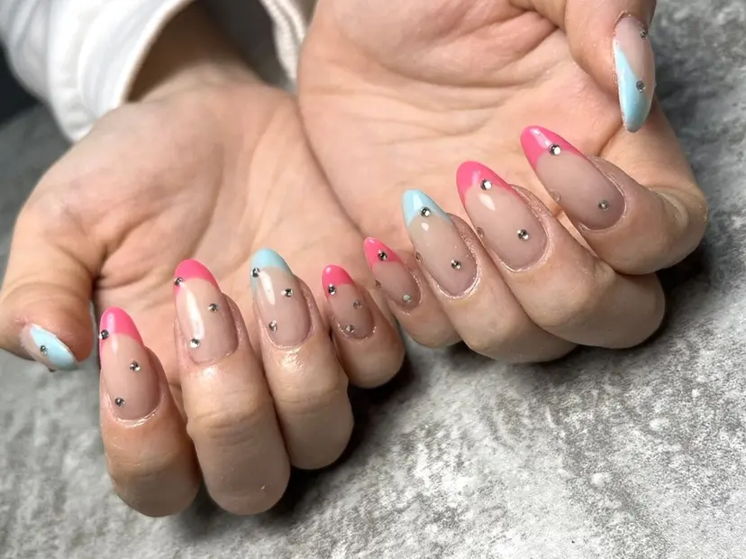 旭川ネイルサロン V&の掲載