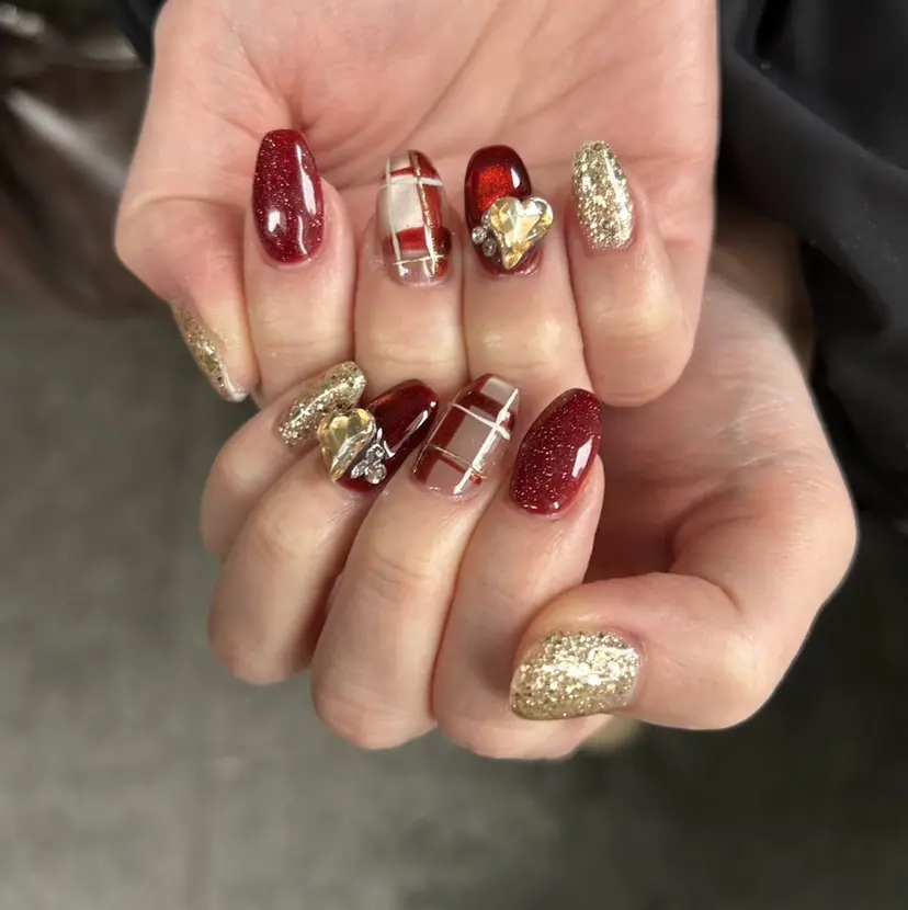 長谷川 奈緒美の掲載