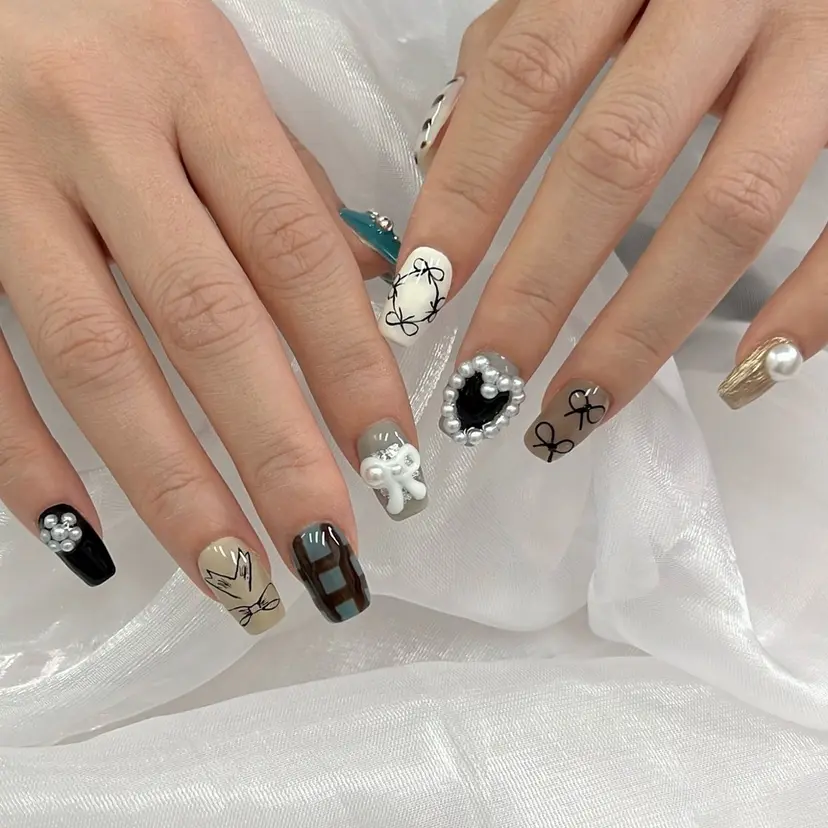 Dea Nailの掲載