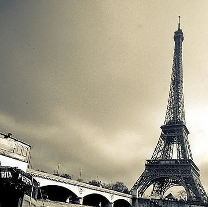 ミディアム特化 /透明感カラーmoeの掲載