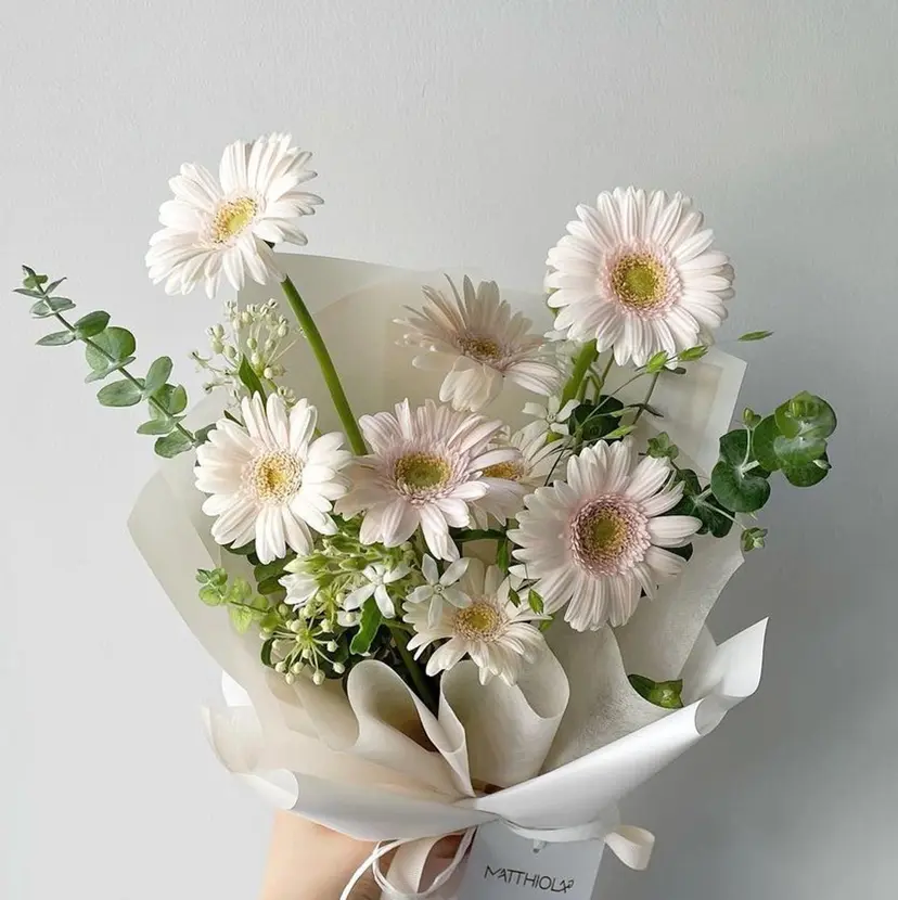 艶カラー💖 moeの掲載