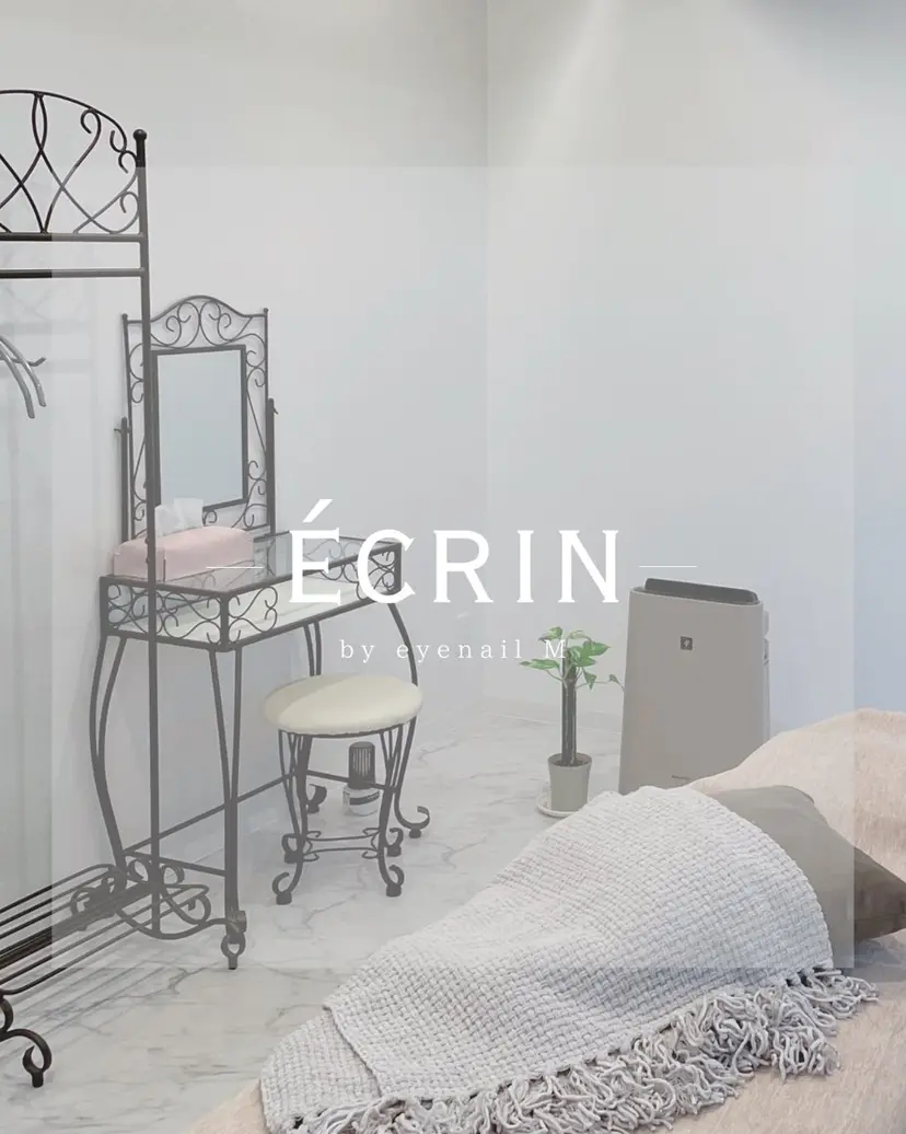 ÉCRIN byeyenailmの掲載