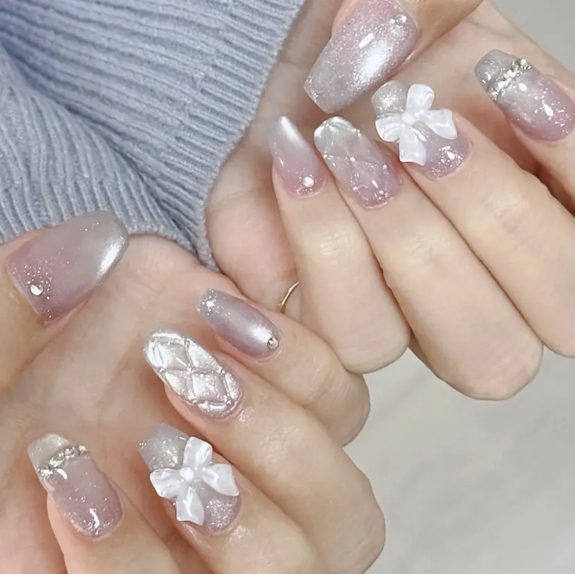 Lune nailの掲載