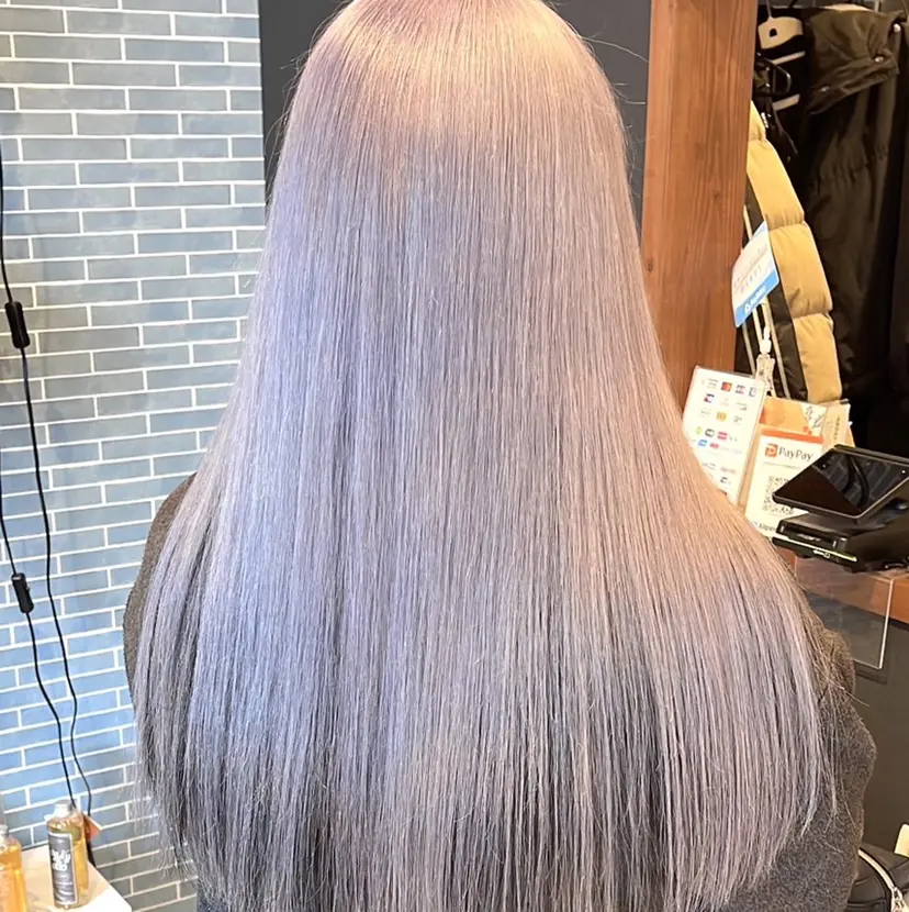 鴇田 幸咲 /ハイトーンカラーの掲載